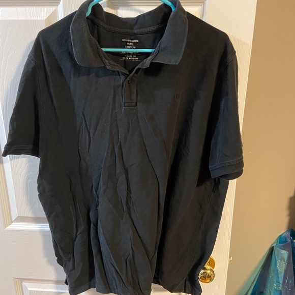 Pair of Denver Hayes polos - Picture 2 of 4